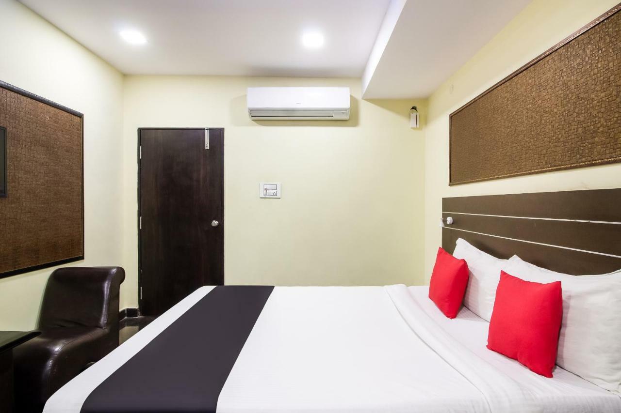 Capital O 60233 Brij Ki Rasoi Deluxe Lucknow Exterior photo